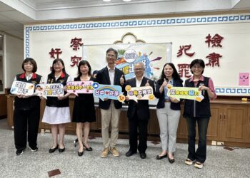 與花蓮高分檢合辦檔案聯展-中市地稅局邀民見證檔藏稅史