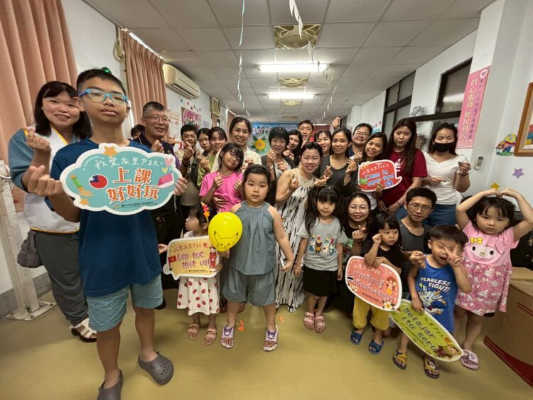 新住民巧手打造專屬向日葵飾品-中市后里戶所金工專班助新住民圓藝術夢