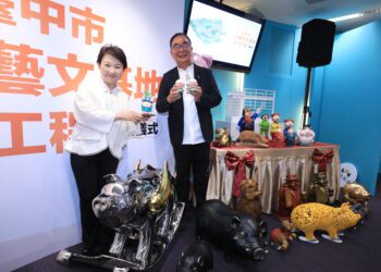 肉品市場拍賣館蛻變藝文場館！盧市長見證「小豬藝文基地」啟動-感謝麗明營造攜手打造北區新亮點
