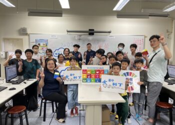推動ai教育向下扎根　中市暑期「程式fun學營」熱烈展開