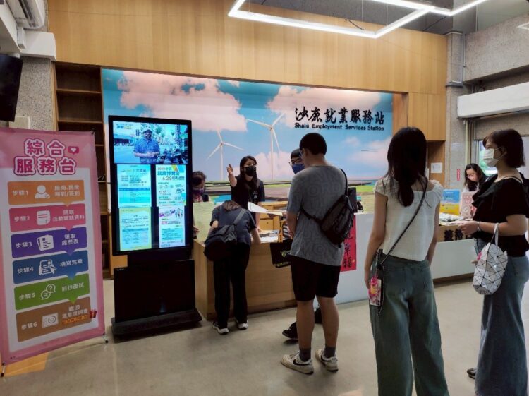 3,500個工作機會搶攻畢業季！中市勞工局7月份35場徵才活動開跑