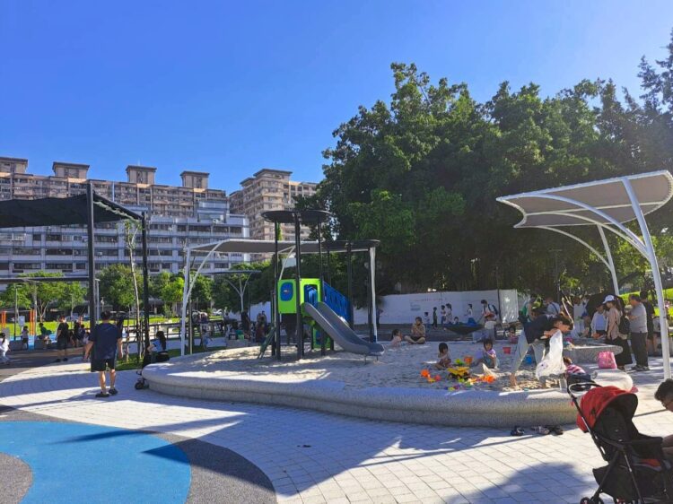 炎夏不怕曬！中市完成5座公園遮蔭升級-讓孩子暑假玩樂不怕熱