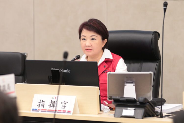 嚴陣以待！颱風丹娜絲來勢洶洶-盧市長：今晚至明午最嚴峻務必加強戒備