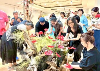 台日藝術跨海共創！草月流漂流木藝術展7/6揭幕　媽祖園區免費入場參觀