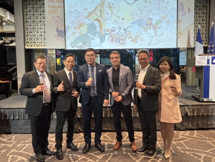 中市府出席法國國慶酒會-盼攜手各國代表推廣城市形象
