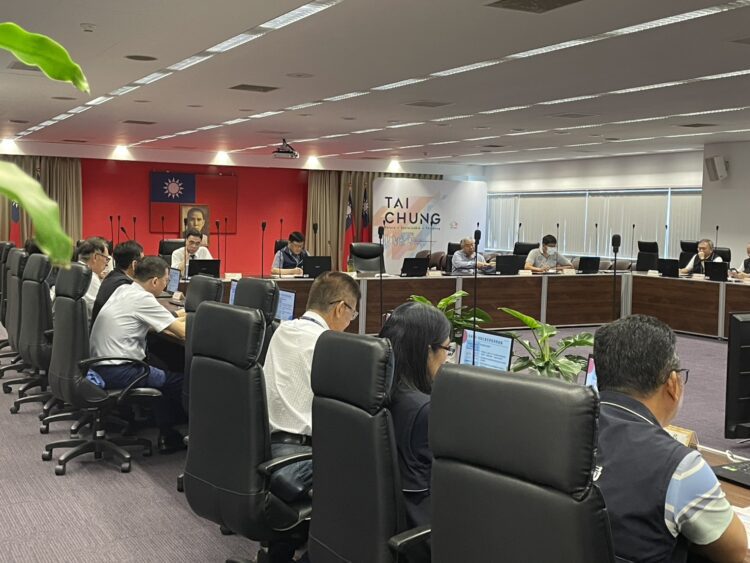 籲請民眾落實孳生源清除-中市府跨局處研商登革熱防治工作