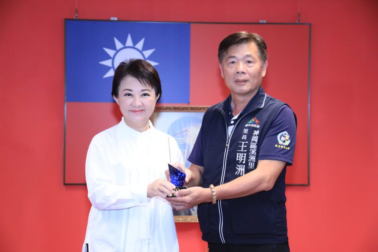 中市溪洲里獲內政部韌性社區2星標章-盧市長親頒表揚-肯定防災實力