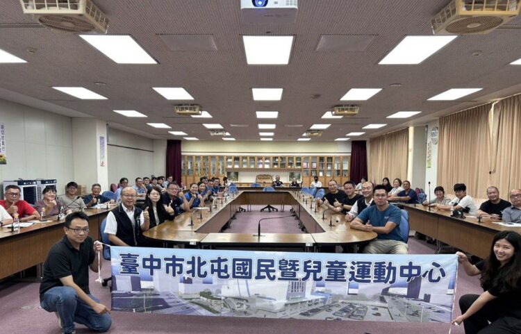 走進冰雪奇緣世界-中部最大冰上運動場「北屯國運」熱烈招商