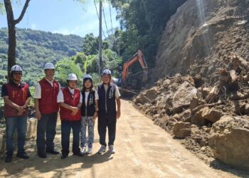 7月雨量破21年紀錄!太平山區農產品運輸受阻-民政局長勘災指示:全力搶通復原