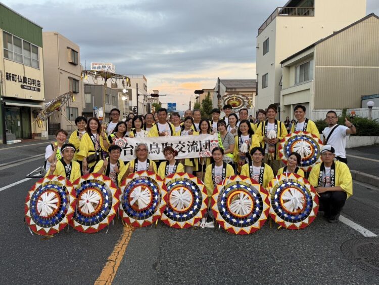 持續深化台日友好交流-中市受邀參加「日本鳥取鏘鏘傘舞祭」