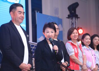 環台水泥歡慶60周年 盧市長肯定貢獻:祝事業蒸蒸日上
