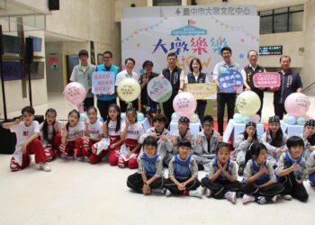 親子必朝聖！寫生、手作、表演-從七夕玩到聖誕！-「大墩樂樂show」陪你嗨翻下半年！