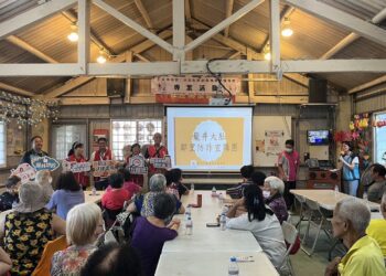 在地志工加入宣講-中市地政局強化鄰里防詐網