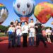 台中石岡熱氣球嘉年華開幕！盧市長偕「模範夫妻」阿ben、徐小可乘熱氣球-邀全國民眾體驗山城魅力