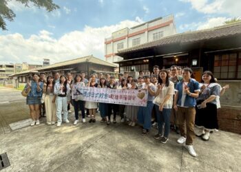 漫步日式校舍共譜幸福戀曲！中市單身聯誼助攻14對心動牽線-創七成八高配對率