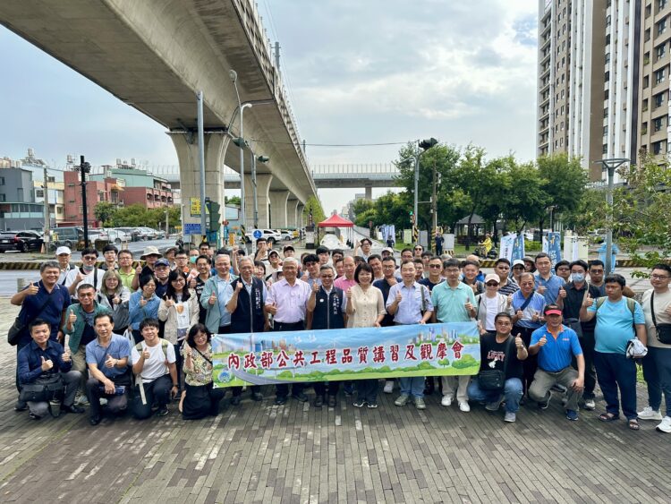 見證自行車跨橋創新工法與生態典範！-內政部組團觀摩台中「綠空廊道」