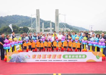 提前4個月完工通車！中市府斥資10億元改建埤豐橋-盧市長：要給市民一條安全回家的路