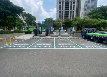 打造智慧綠能城市！-中市公有停車場持續增設電動車充電設備