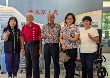 中市企業捐贈90萬元輔具-民眾短期租借免久候