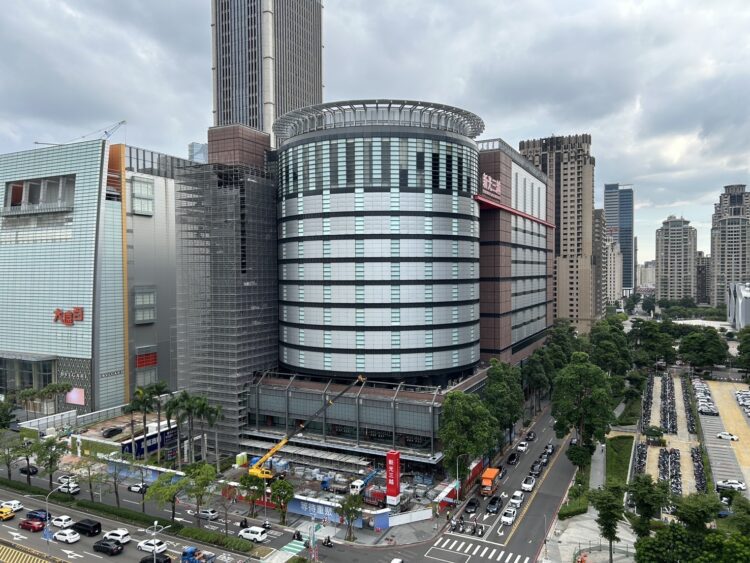 新光三越9月10日開始進貨-都發局：依計畫實施管制-確保公共安全
