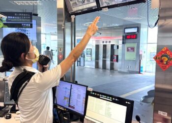 中捷人員機警協助警方查獲毒品-緝捕逃逸移工