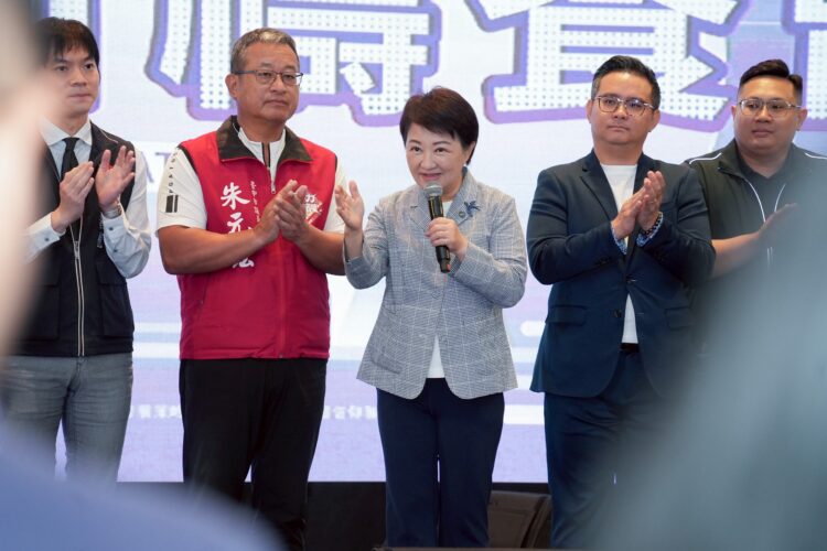 台中城市祈禱會-盧市長感恩教會策盟攜手團結讓台中更好