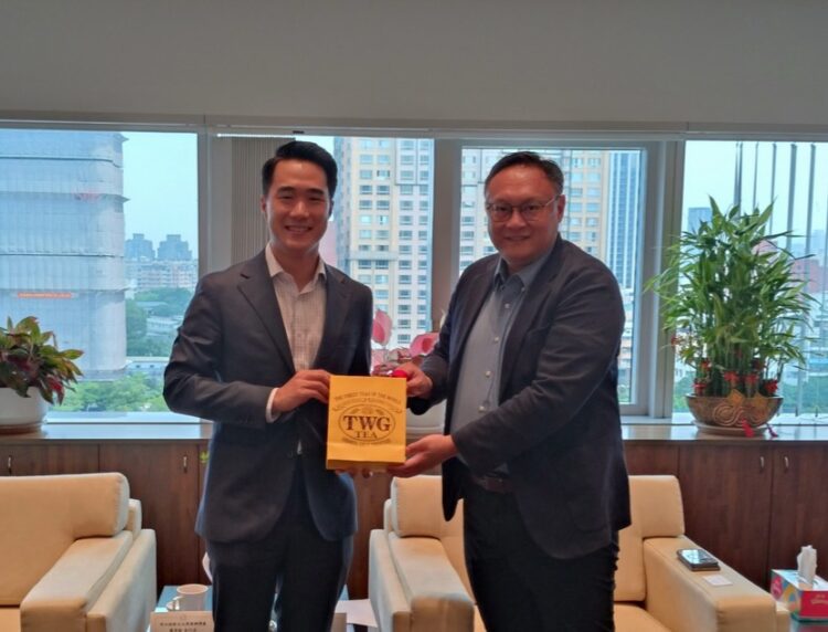 新加坡駐台北商務辦事處蕭偉雄副代表拜會中市府-鄭副市長盼深化經貿文化合作