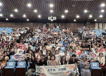 中市性平劇場公演-素人演員勇敢詮釋《人生第二次機會》