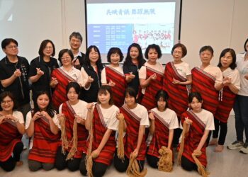 青銀共舞點亮未來-山海屯女孩展現培力成果