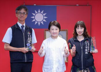 台中地稅局蟬聯財政部雙優等殊榮-市政會議獻獎分享榮耀