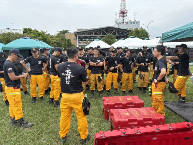 與花蓮同在!台中市政府火速派員馳援救災-盧市長:哪裡有需要台中隊就在哪裡