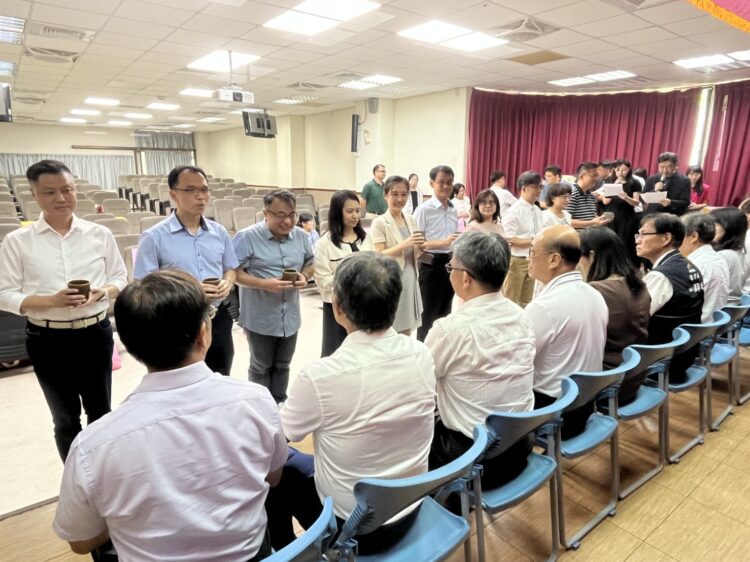 中市首辦國小初任校長成長社群啟動-薪火相傳培養校務經營能量內容