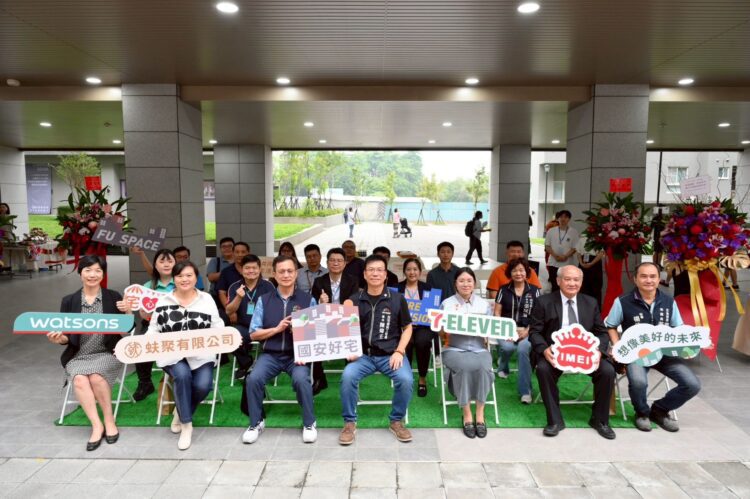西屯國安一期好宅迎首批住戶入住-店鋪市集熱鬧登場