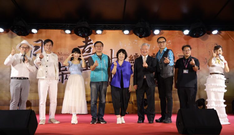 千人齊聚港藝中心共享中秋民歌樂章-8位歌手接力唱響海線夜空