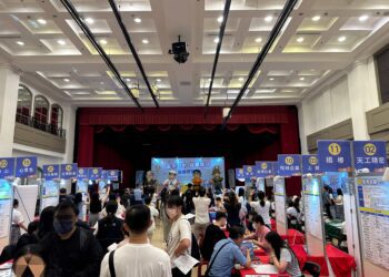 中秋迎好職！中市勞工局10月徵才祭出逾2,700個職缺