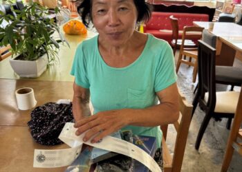 中秋關懷揪感心-中市贈防護物資守護資收個體戶