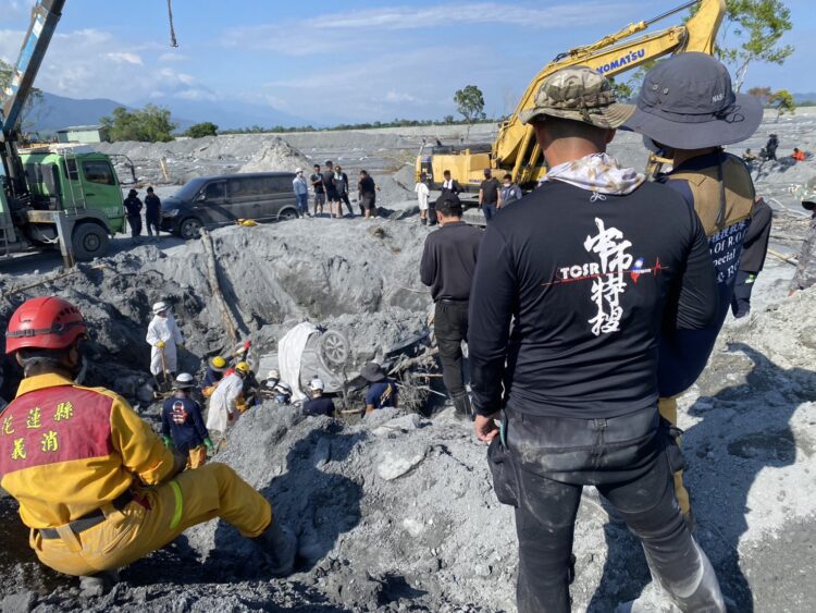 中市特搜隊跨縣市協力　尋獲疑似失聯者車輛