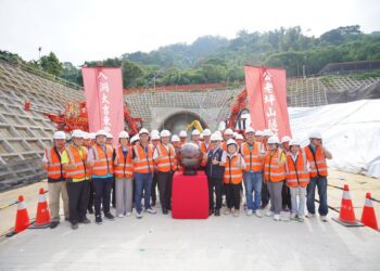雙十國慶傳捷報！東豐快10月開鑿隧道-攻克最艱鉅關卡