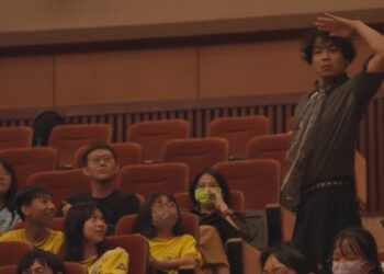 ai、馬戲、舞蹈的《青春模擬器》-屯藝中心沉浸式劇場開啟青春與記憶對話