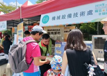 職災關懷園遊會台中首登場 工傷勇士街頭散播歡樂