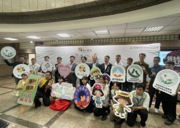 中台灣農業行銷展售會11/8熱鬧登場-8縣市農產品齊聚新社花海