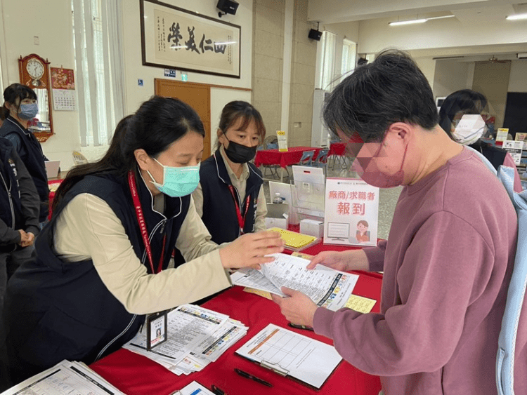 11月徵才總動員！中市最大場次就業博覽會11/1登場