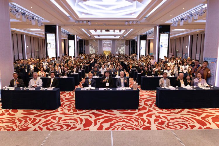 年度體育運動盛會台中登場-產官學研攜手運動新元年創未來