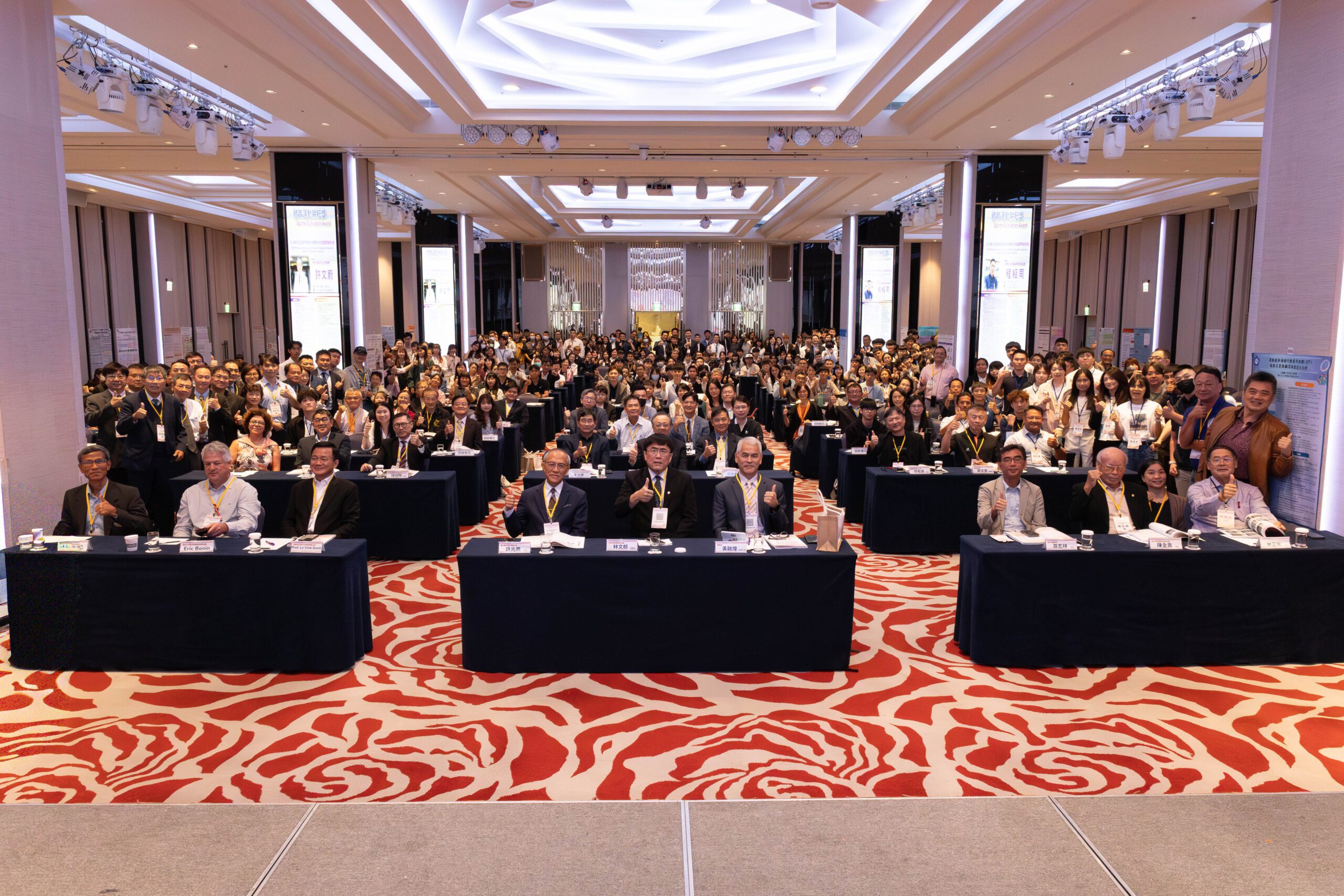 年度體育運動盛會台中登場-產官學研攜手運動新元年創未來