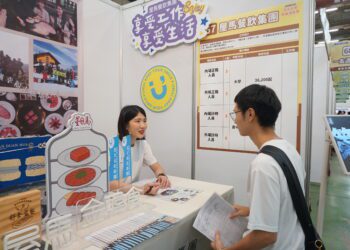 中市府就博會吸引上千名求職者參與-媒合率達6成