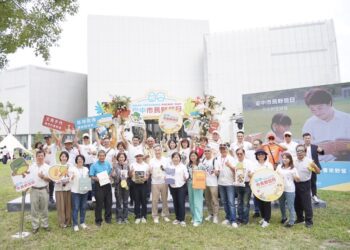 「2025台中市民野餐日」盛大登場！全市29區同步野餐　草地閱讀掀熱潮