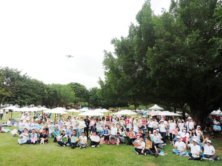 書香漫步綠草間 中市北屯區市民野餐日溫馨登場!