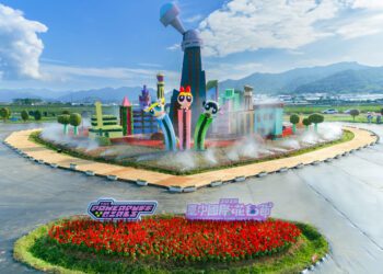 飛天小女警來了!台中國際花毯節盛大開幕