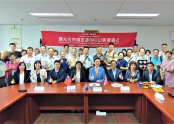 王惠美率團赴星國拚觀光大突破　與旅行業領導簽訂MOU 推魅力遊程吸睛