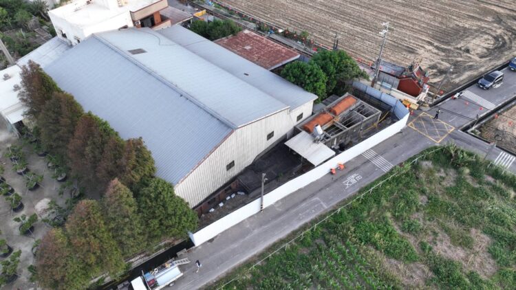 跨局處嚴防鳳凰颱風!梧棲案例場施作圍籬、污水處理槽加蓋-中市府強化防疫